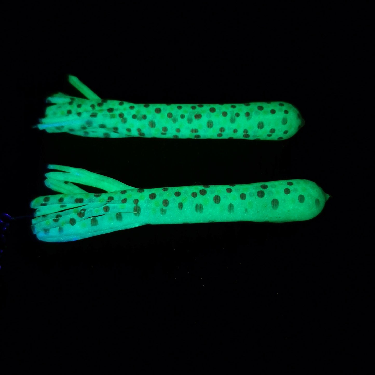 ðHitch & Fish Wonderbread Rattle Tube Jigs