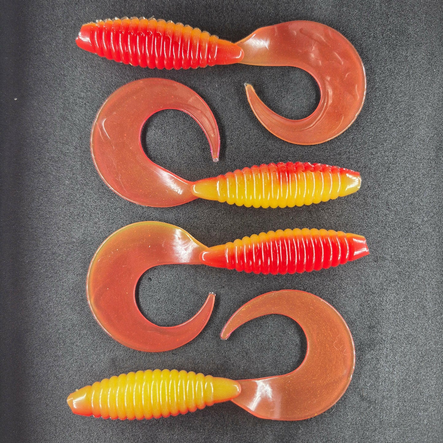 🍁Grampy's Tackle Red/Yellow Soft Plastic Grubs.