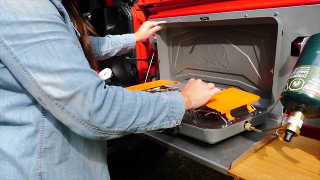 Deluxe 2-Burner Propane Stove - Uncle Mike's Outdoors and More!