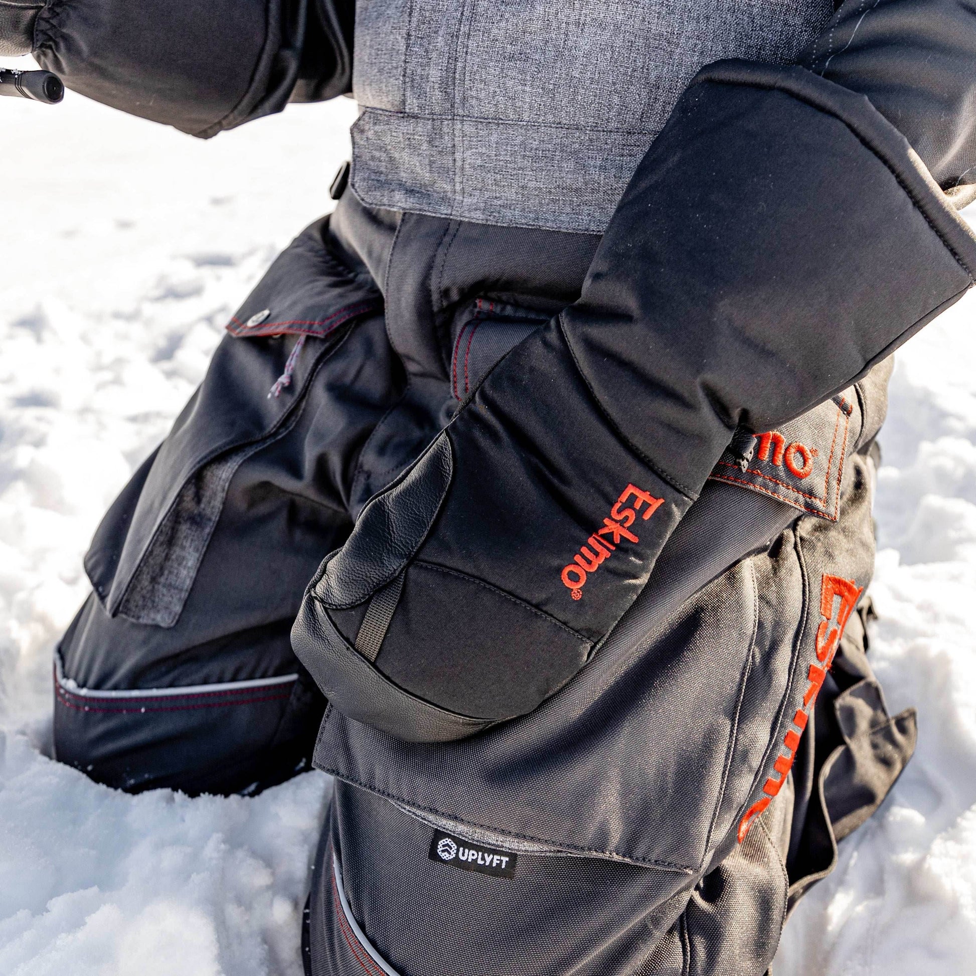 Eskimo Clothing - Buffalo Plaid Mitts - Uncle Mike's Outdoors and More!
