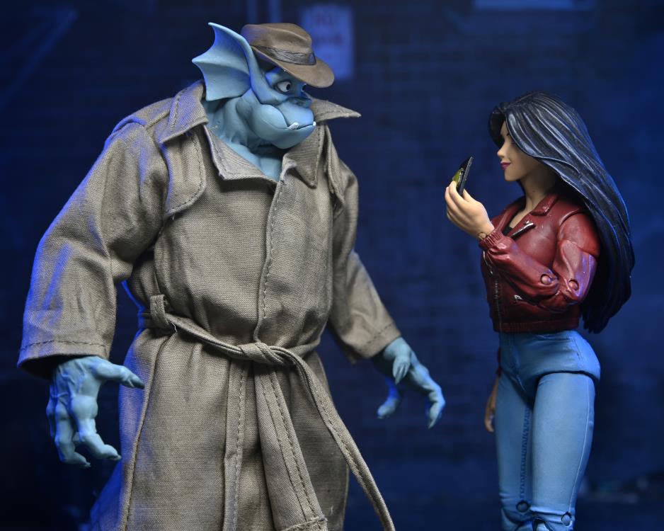 Disney's Gargoyles Ultimate Detective Broadway "Silver Falcon" - With Closed Wings (Opened Box and Sub-Par Packaging)