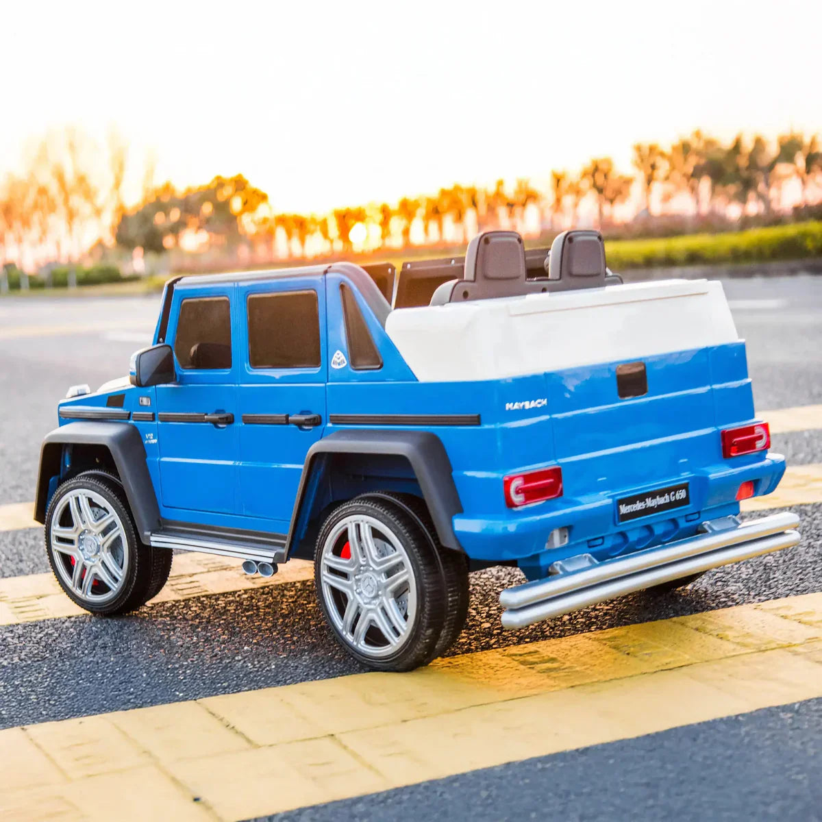 2026 12V Mercedes Benz Maybach G650 Kids Ride On Car with Remote Control