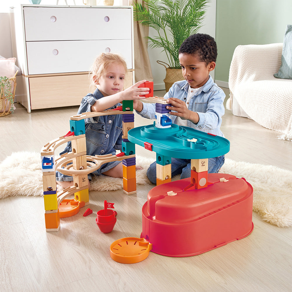 Quadrilla Stack Track Bucket Set – Hape