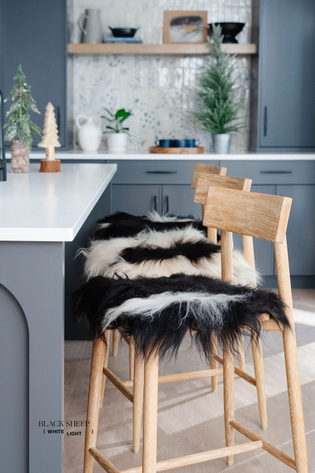 Black Spotted Icelandic Sheepskin Chair Pad | Random