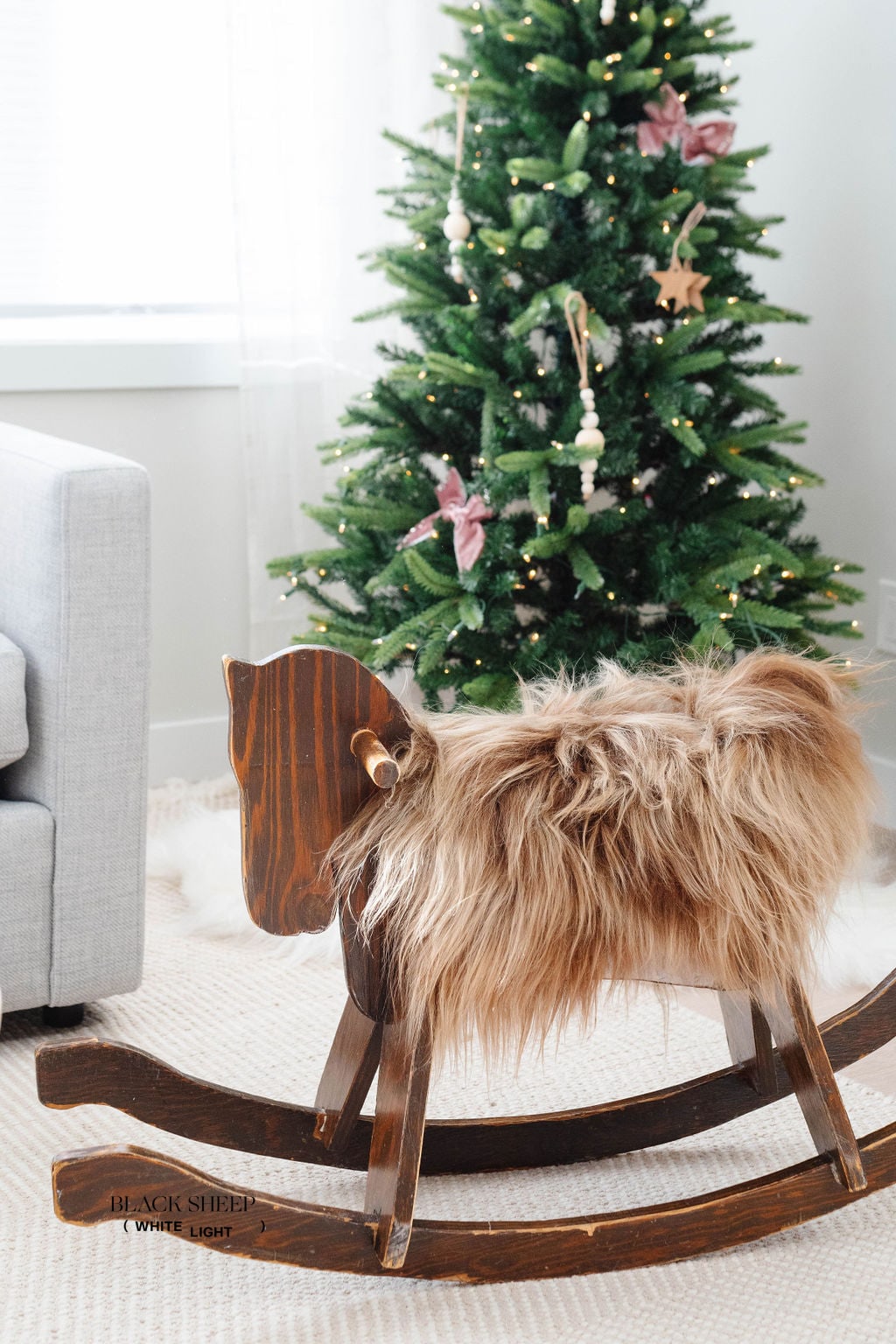 BROWN ICELANDIC SHEEPSKIN CHAIR PAD