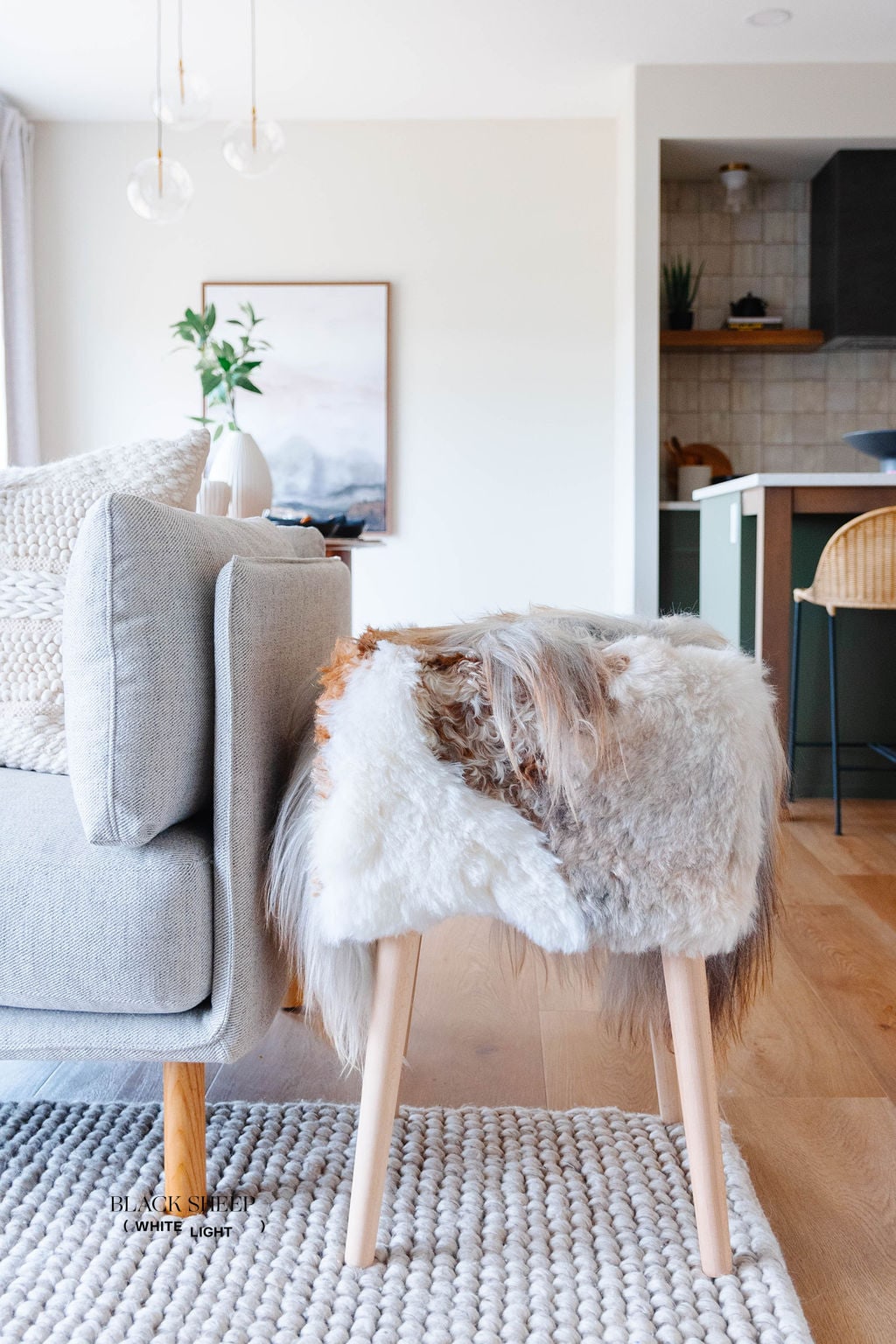VANI - Mélange Sheepskin Stool, straight wool