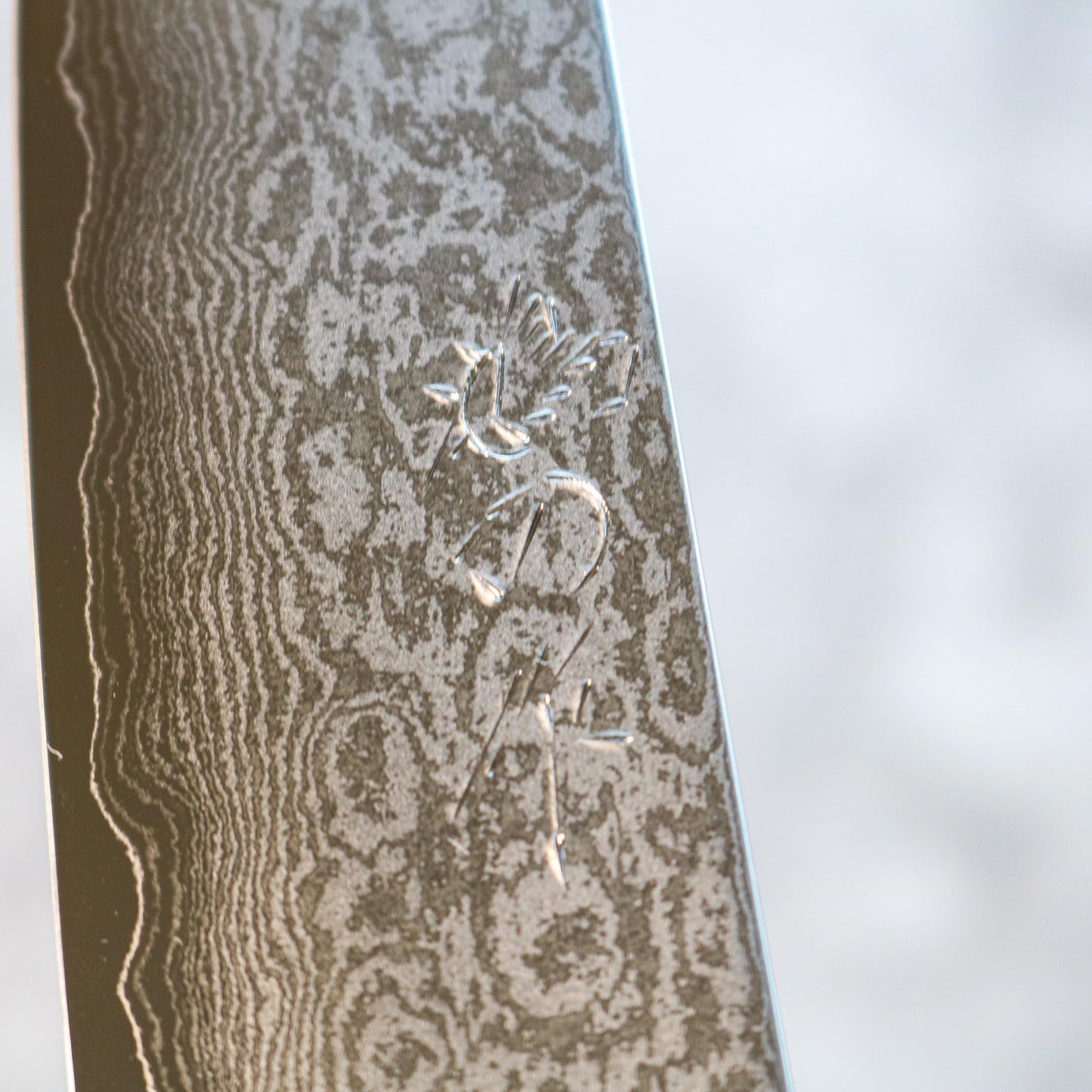 Kenshiro Hatono Ginsan Damascus Petty 135 mm Rosewood