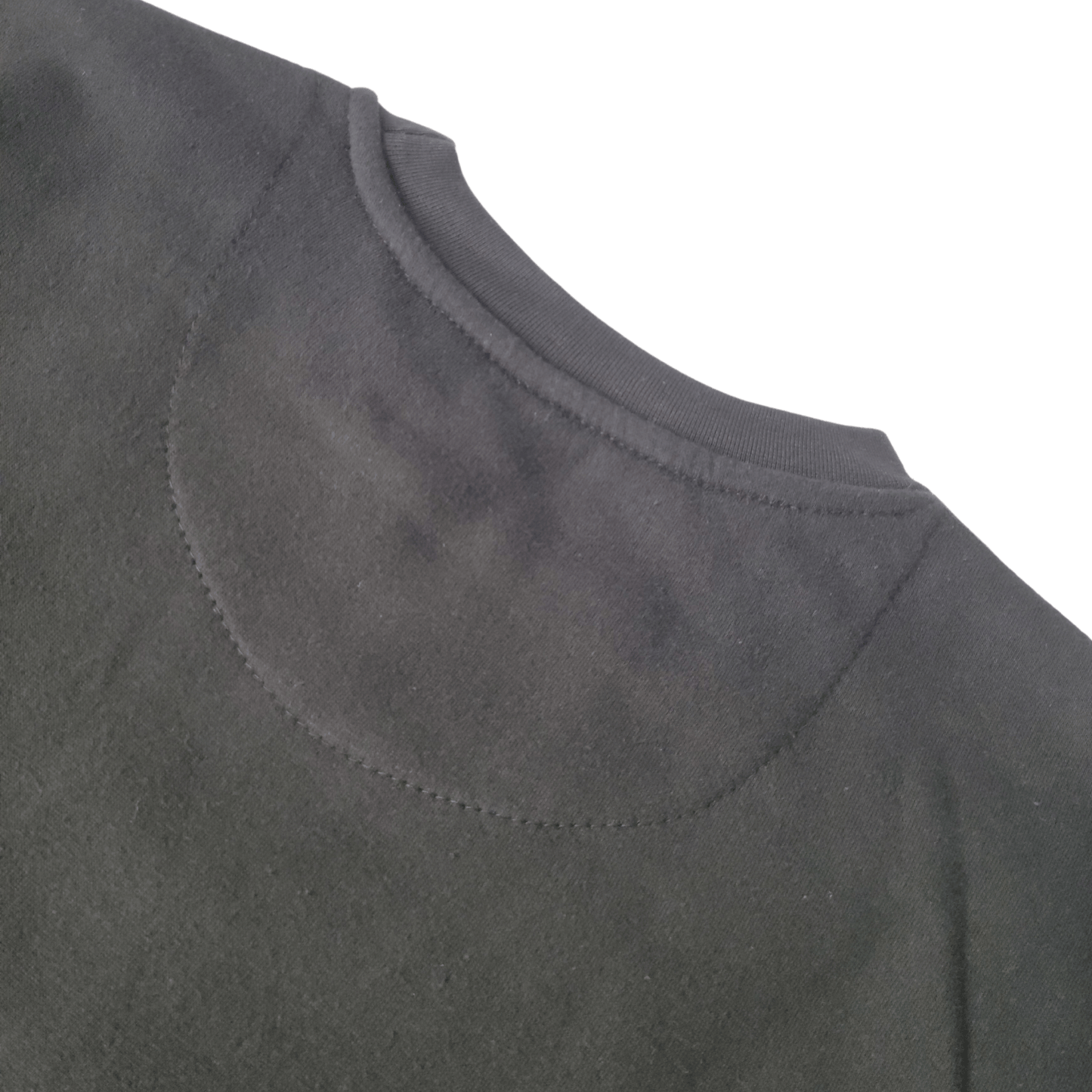 Makade Black Crewneck