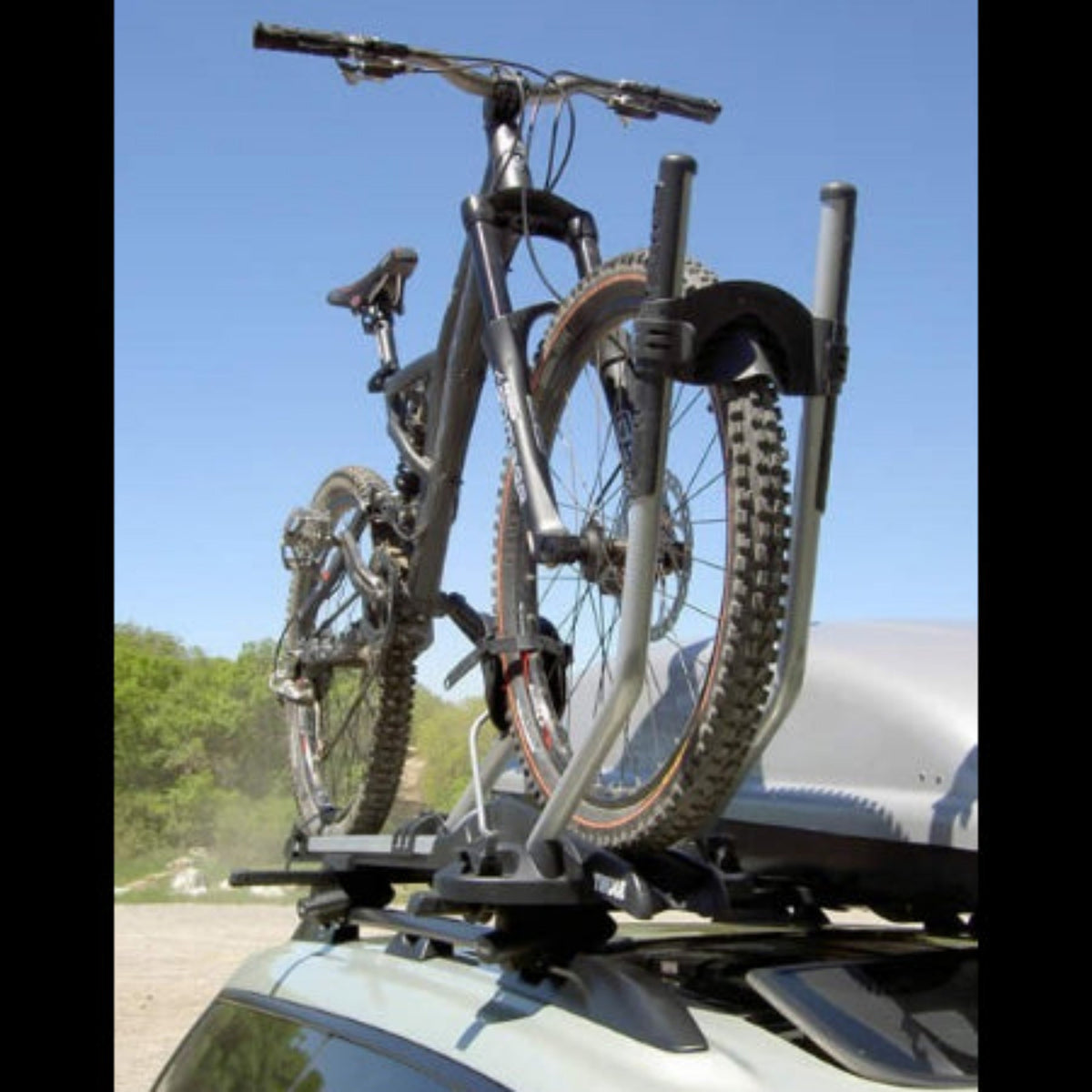 Thule 597 Super G Premium Upright Rooftop Bike Carrier