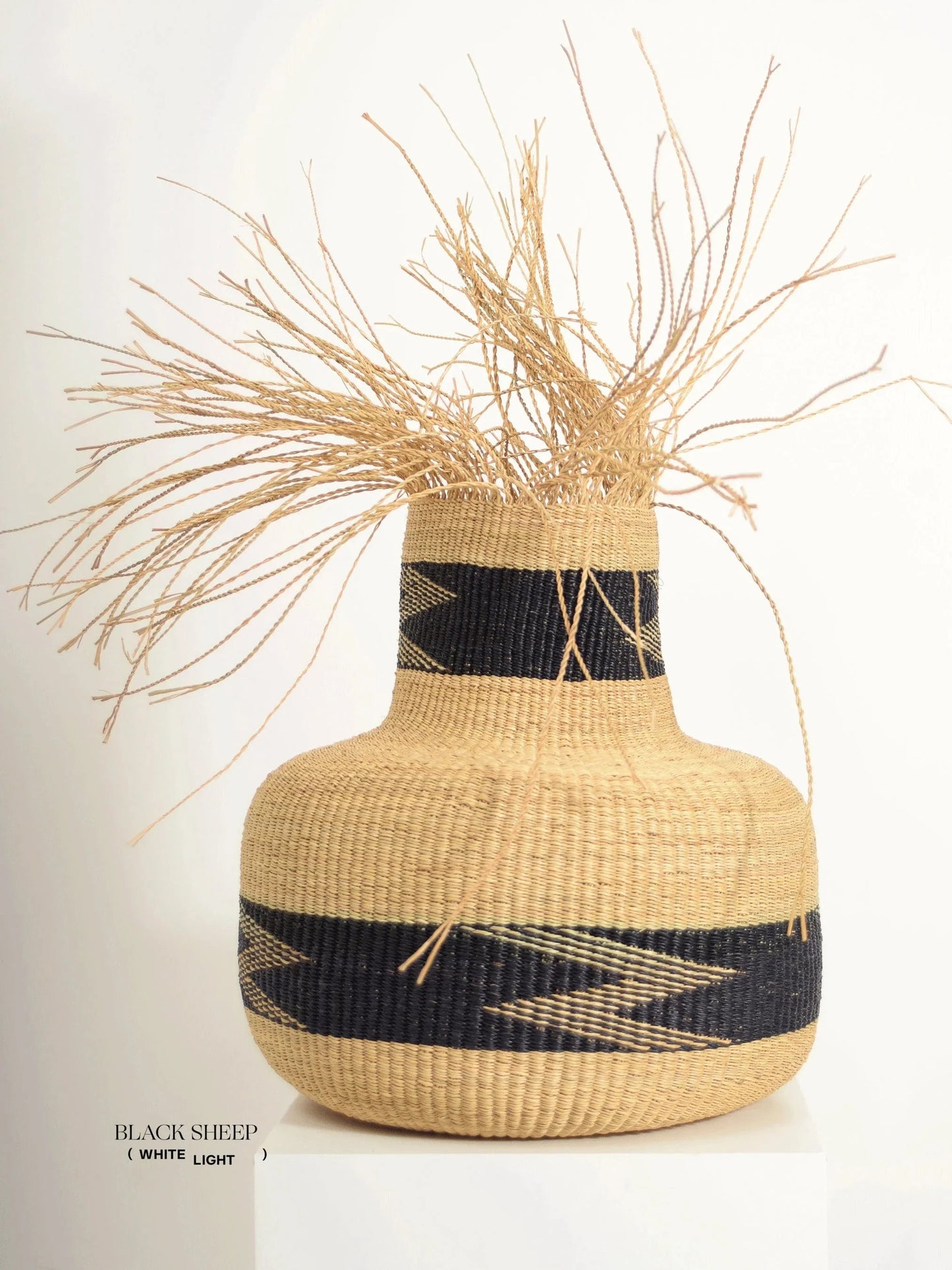 Medium Ghana Bolga Basket 'Tisanie-Tia' NATURAL + BLACK