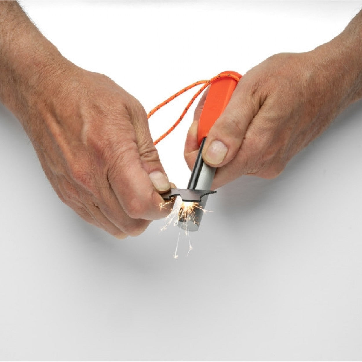 Survive Outdoor Longer - Mag Striker with Tinder Cord