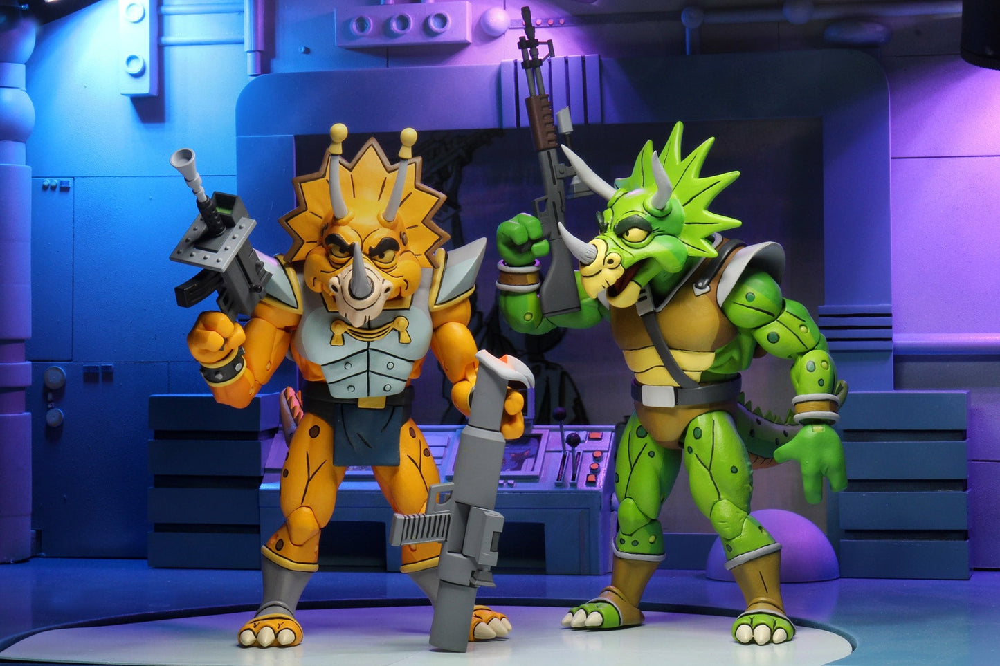 TMNT CARTOON (Cartoon) – 7” Scale Action Figure – Captain Zarax and Zork 2 Pack.( substandard packaging)