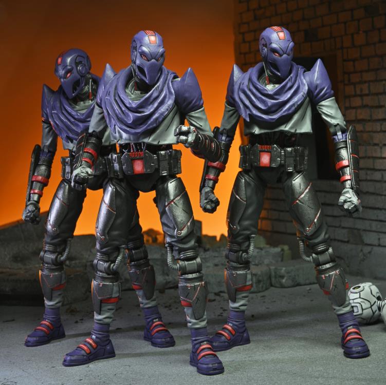 Neca - Teenage Mutant Ninja Turtles: The Last Ronin Ultimate Foot Bot