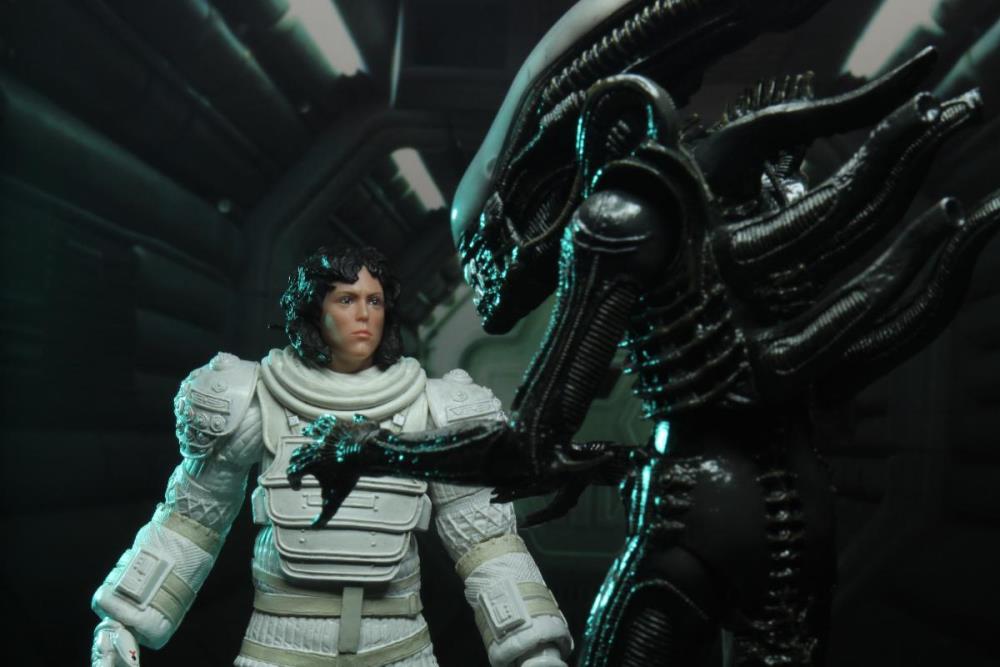 Neca Alien 40th Anniversary Ripley (Compression Suit)