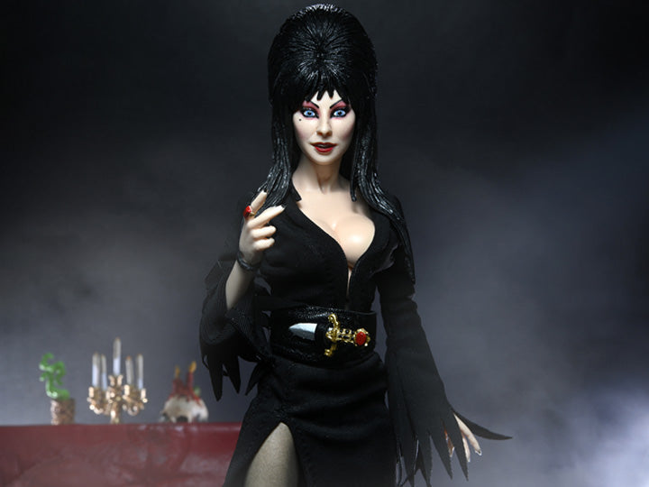Neca - Elvira, Mistress of the Dark Clothed Figure