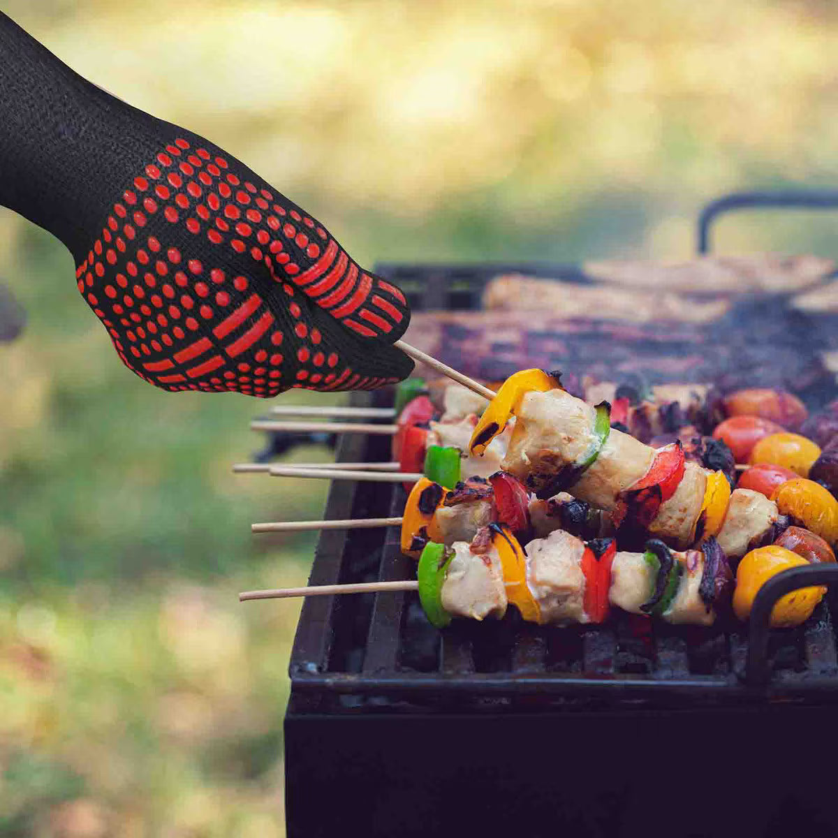 TableCraft Black & Red Grilling Gloves, Set of 2