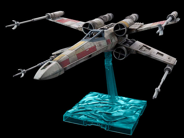 Star Wars X-Wing Starfighter Red 5 (Rise of Skywalker) 1/72 Scale Model Kit