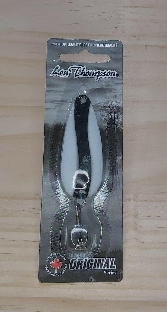 🍁Len Thompson Black & White Spoons