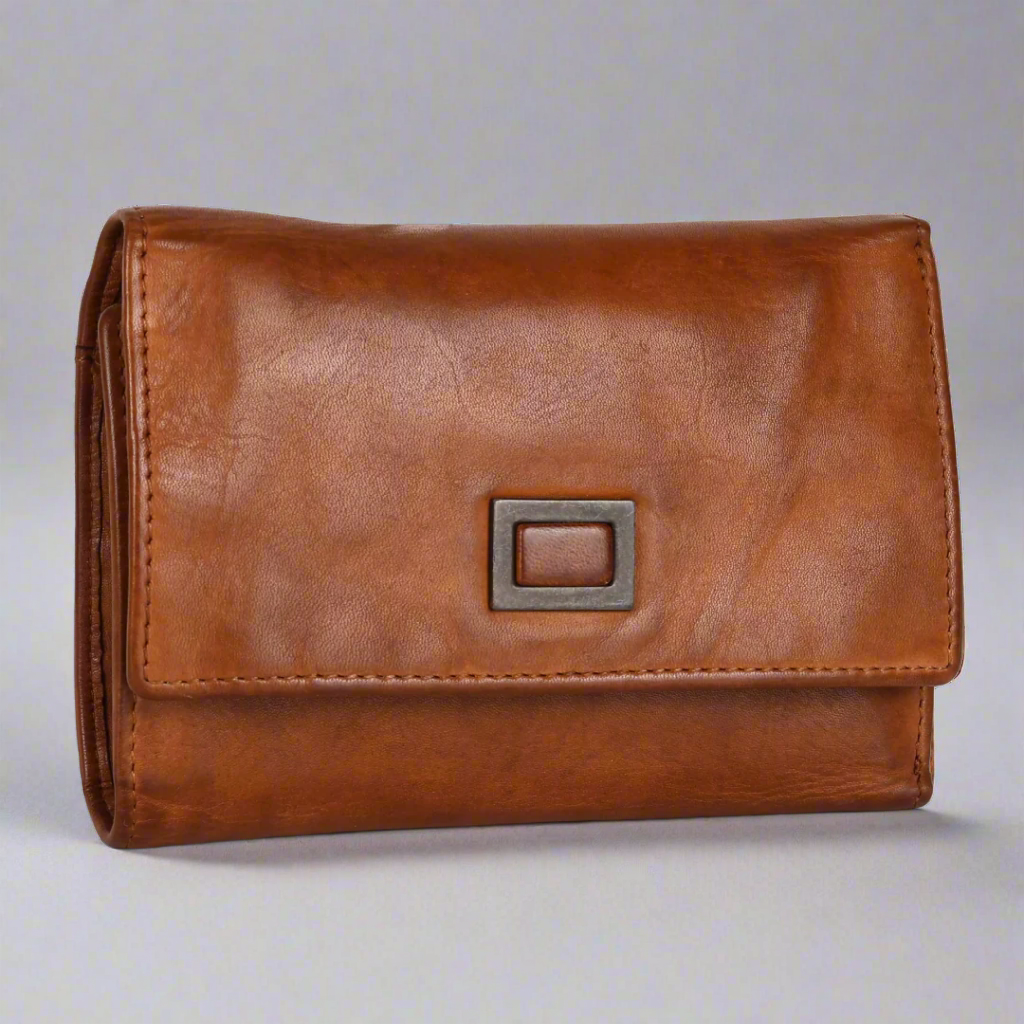 BOL Women's Square Tab Leather Wallet