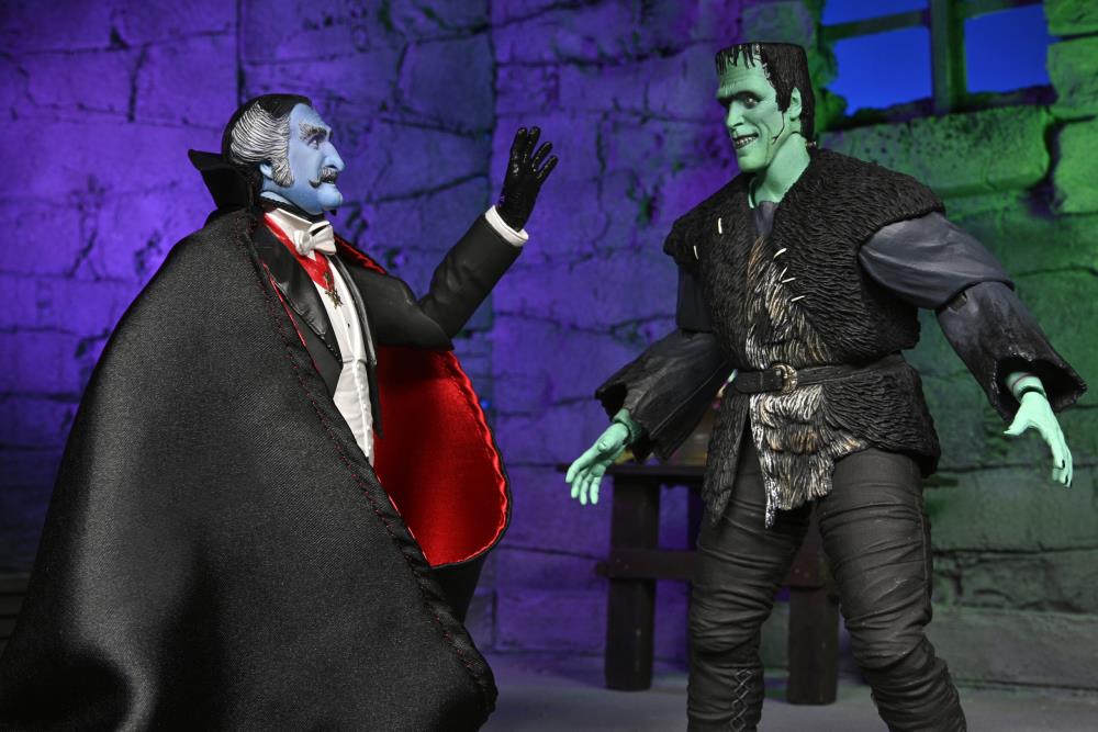 Neca - Rob Zombie's The Munsters Ultimate The Count Action Figure