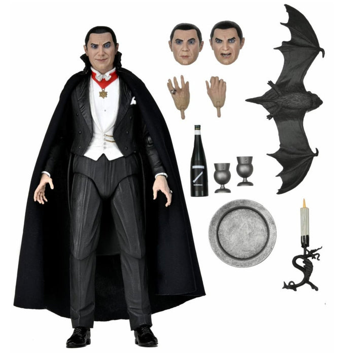 Universal Monsters – 7" Scale Action Figure - Ultimate Dracula - Transylvania