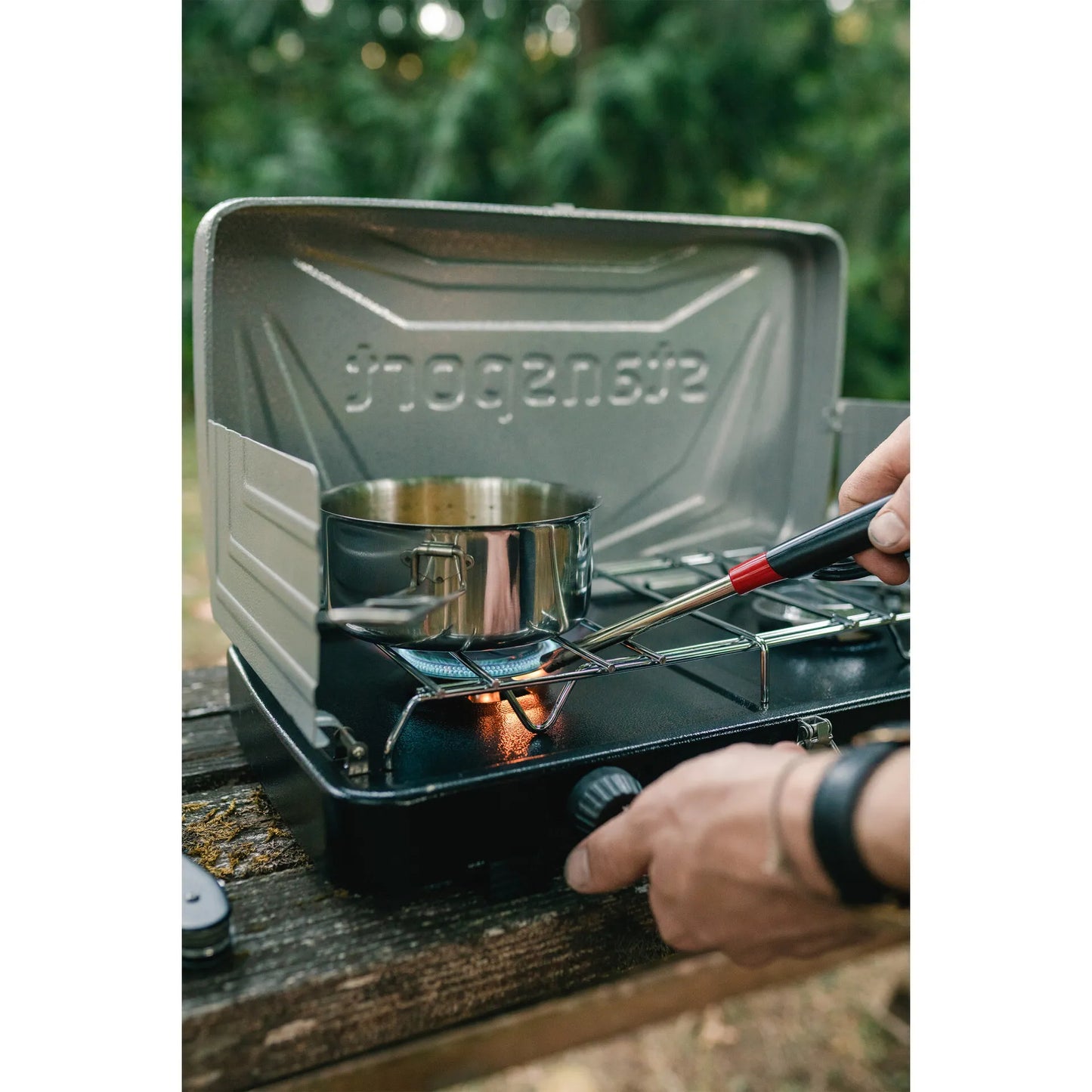 2-Burner Regulated Propane Stove