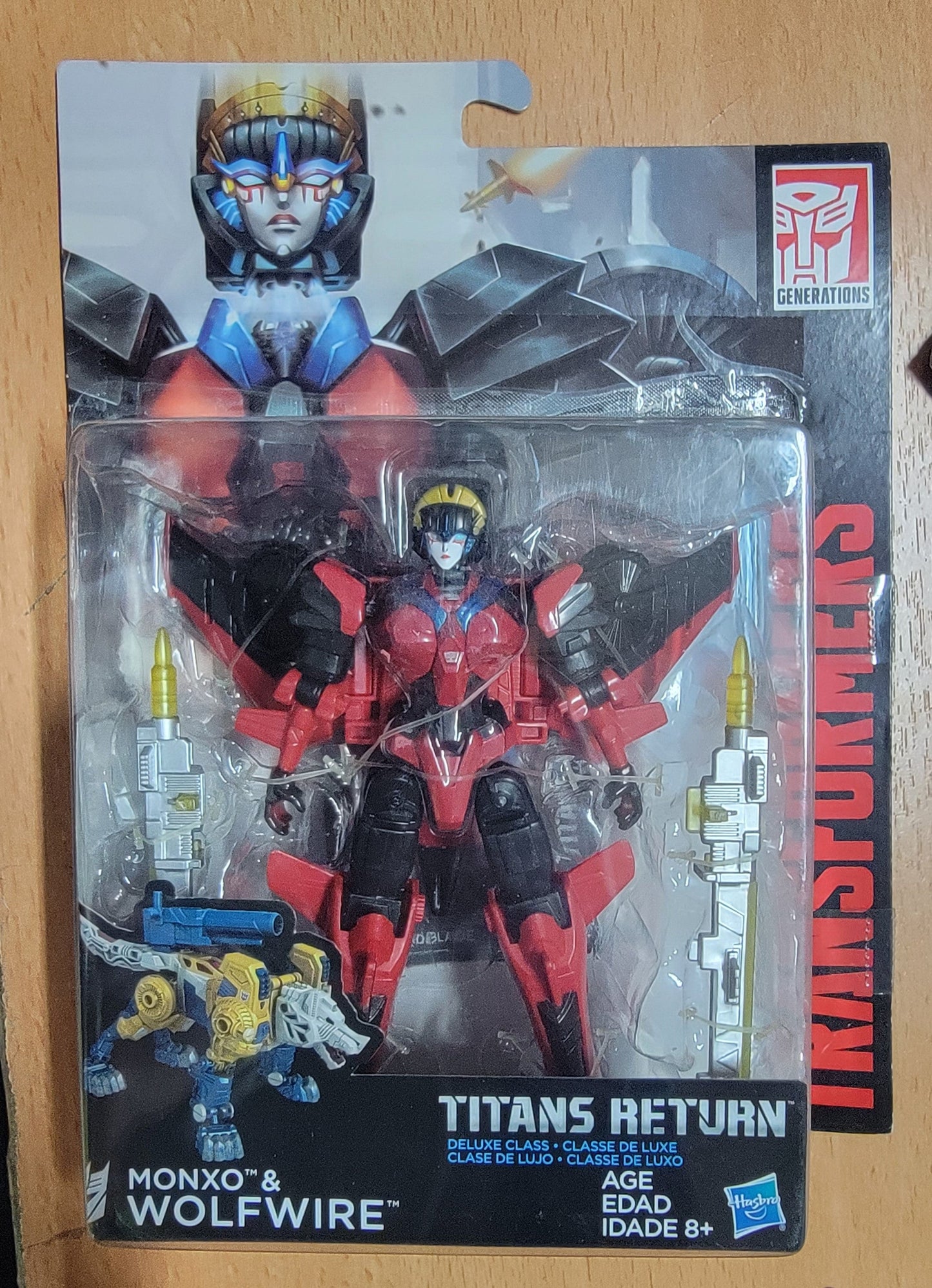 Transformers Titans Return Deluxe Windblade  **error packaging **