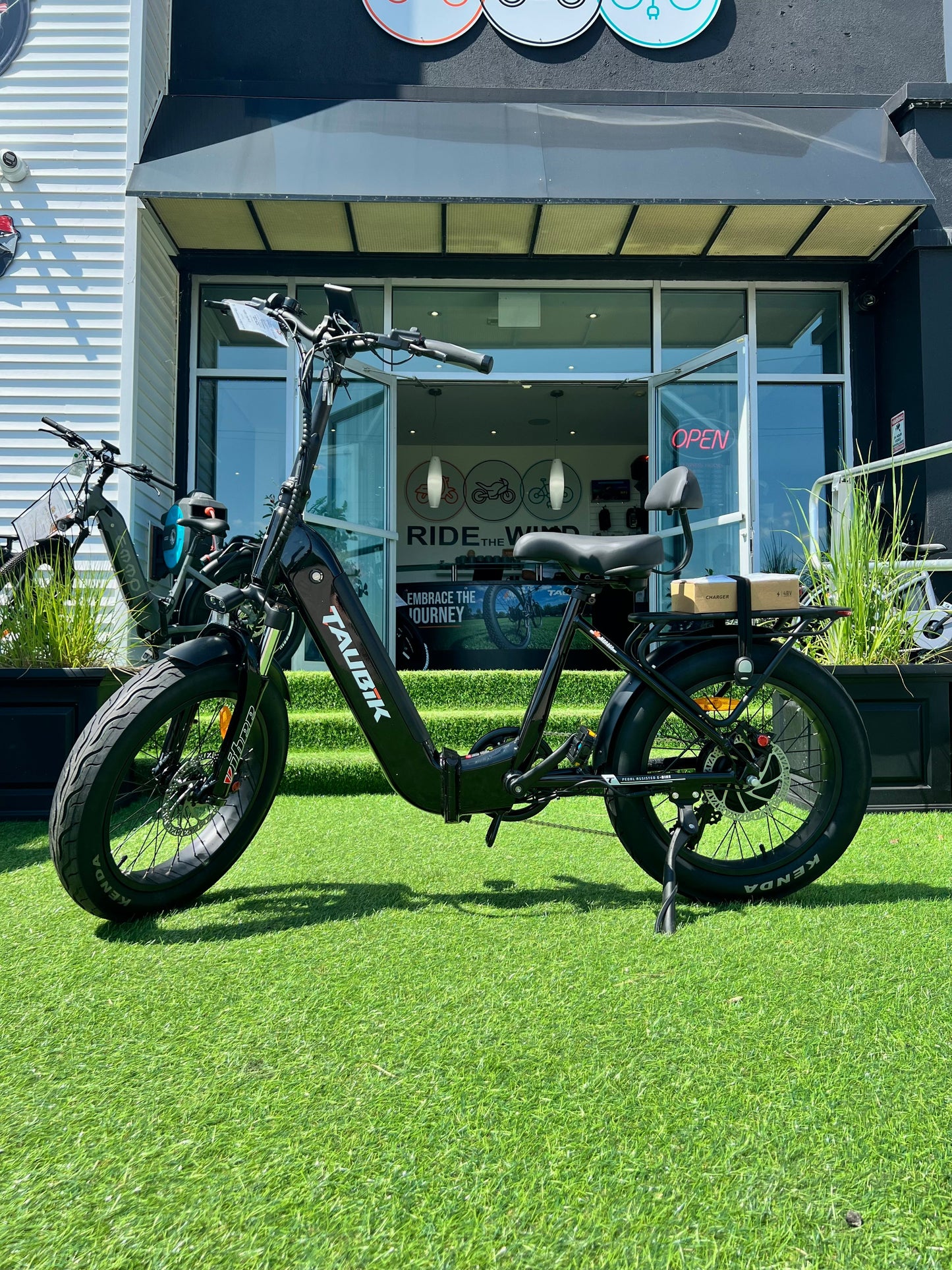 2025 Taubik Monaco Ebike Electric Bicycle Foldable Style 20" x 3"  Tires UL 2849