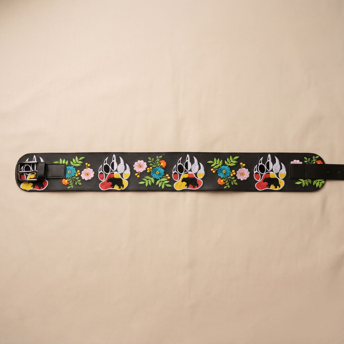 Heritage Leather Regalia  Belt (Bear Paw)