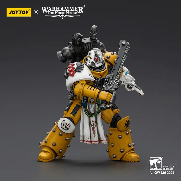 JOYTOY - Imperial Fists Legion Apothecary