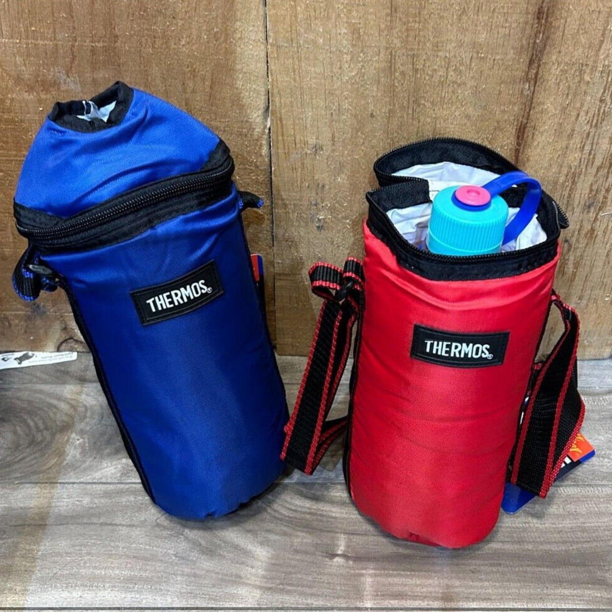 Thermos Sport Bottle Soft Cooler Bag with Easy Sip / Pour Port
