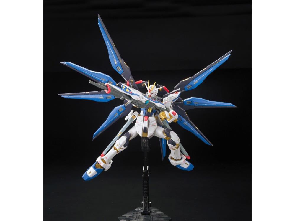 RG Strike Freedom Gundam 1/144 - ZGMF-X20A
