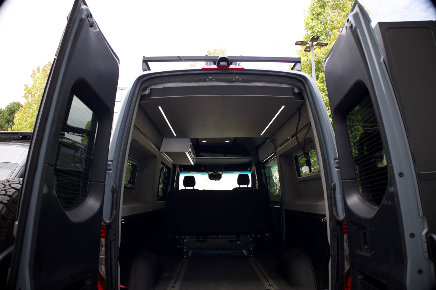 Camper Van Expandable Elevator Bed