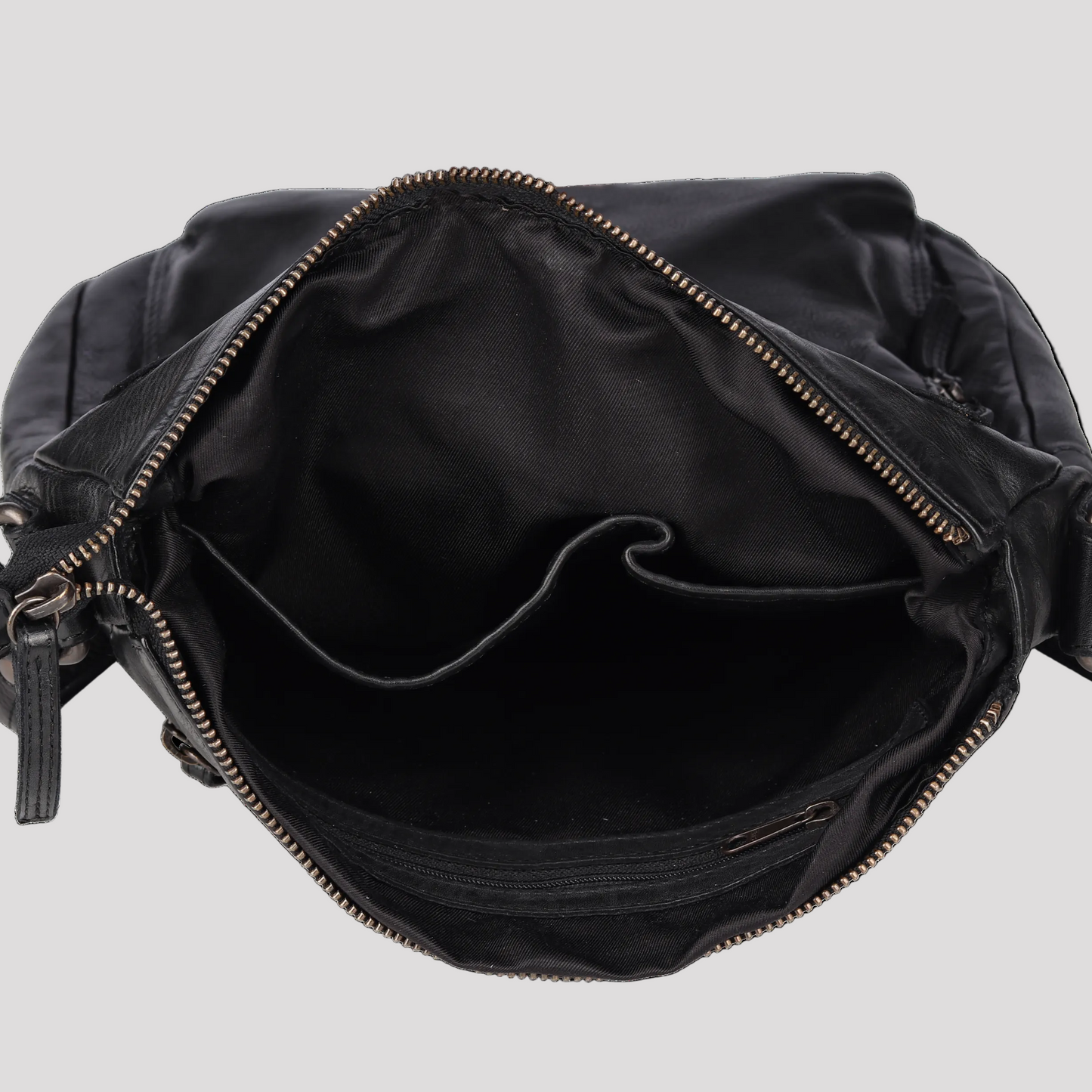 MET Front Organizer Crossbody Bag