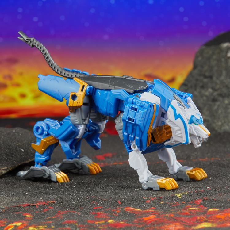 Transformers: Legacy United Star Raider Thundertron, Star Raider Nightstrike, & Infernac Universe Calcitron Exclusive