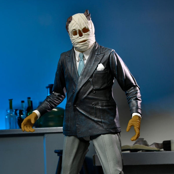 Neca - Universal Monsters - 7" Scale Action Figure - Ultimate Invisible Man