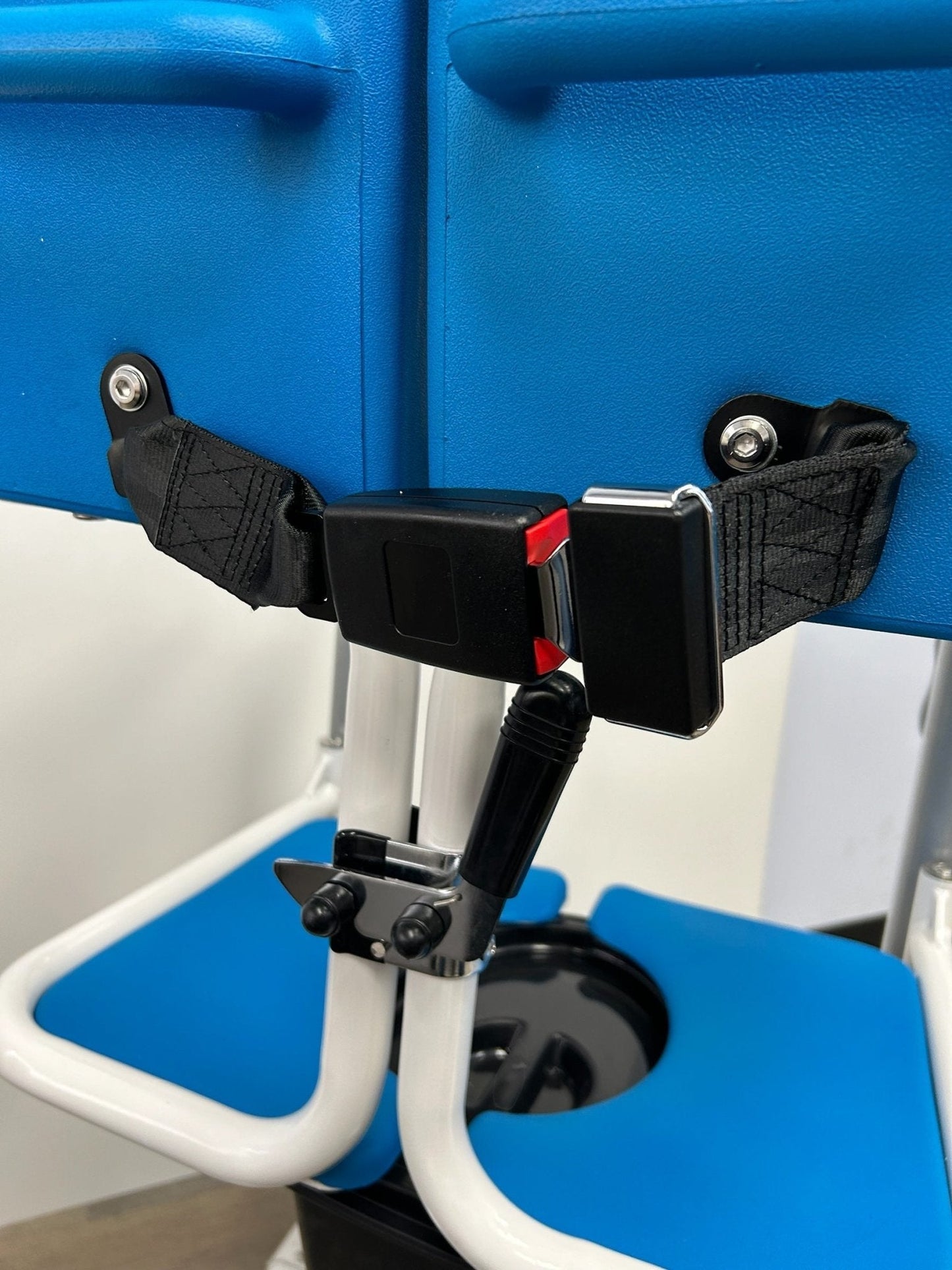 4-IN-1 Multifunctional Electric Lift Transfer, Shower, & Commode Chair for Safe Patient Care in Canada