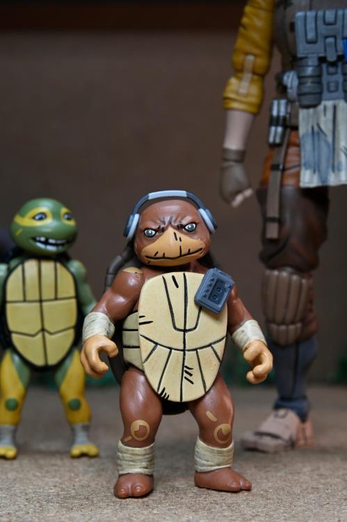 Teenage Mutant Ninja Turtles: The Last Ronin - The Lost Years Grammy April with Baby Yi & Moja