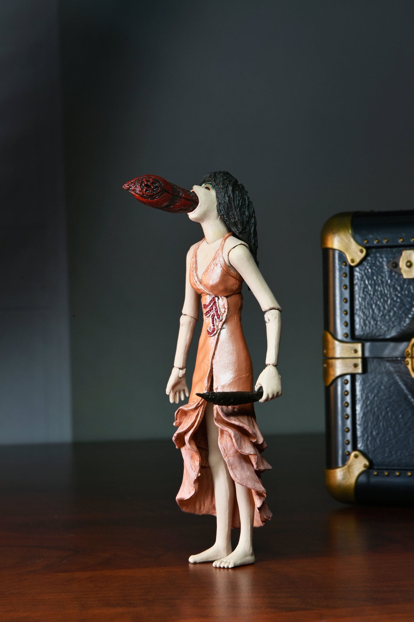 Puppet Master - 7" Scale Action Figure - Leech Woman and Toulon's Puppet