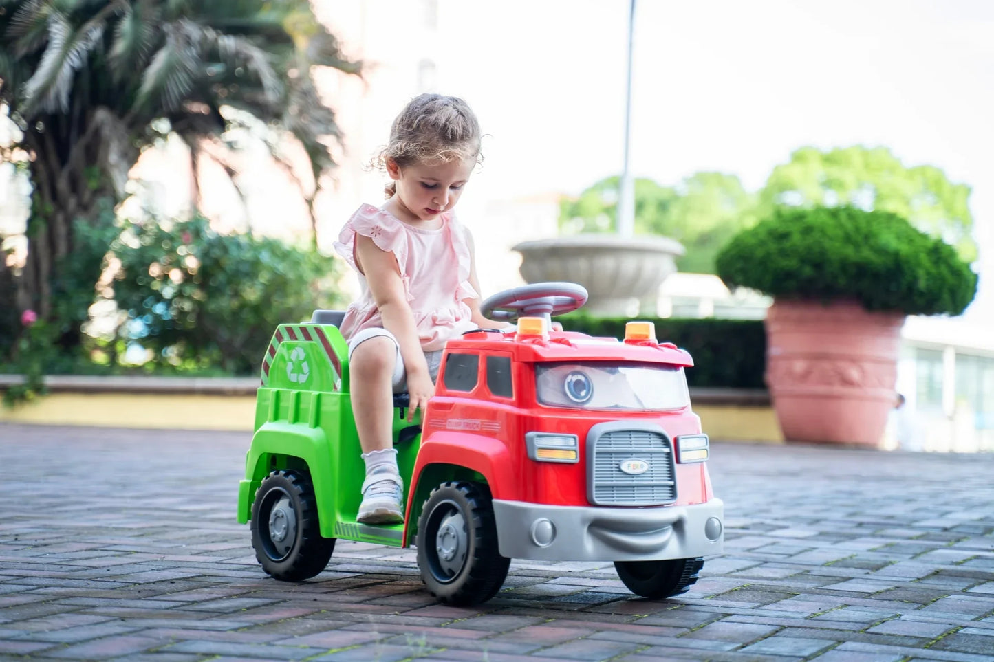12V Dump Truck Kids Ride On Car with Remote Control