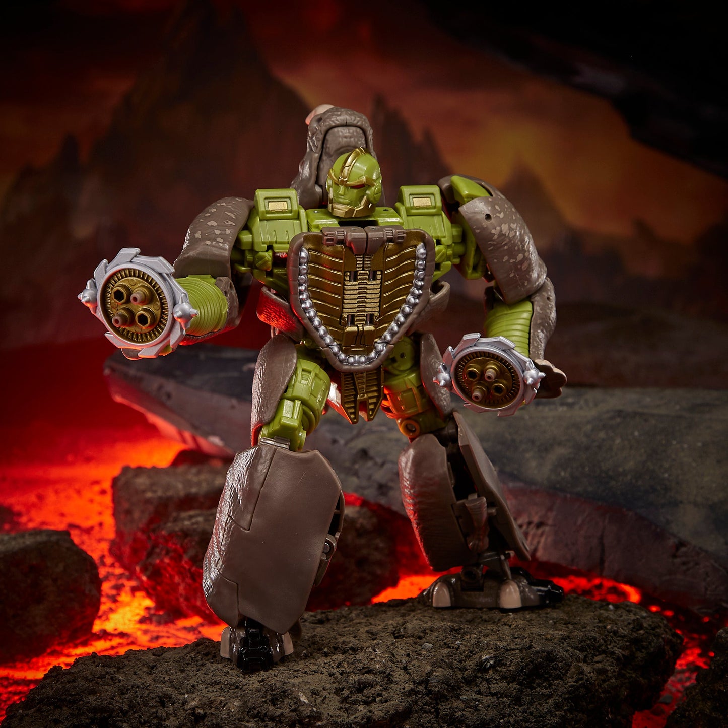 Transformers Toys Generations War for Cybertron: Kingdom Voyager WFC-K27 Rhinox Action Figure