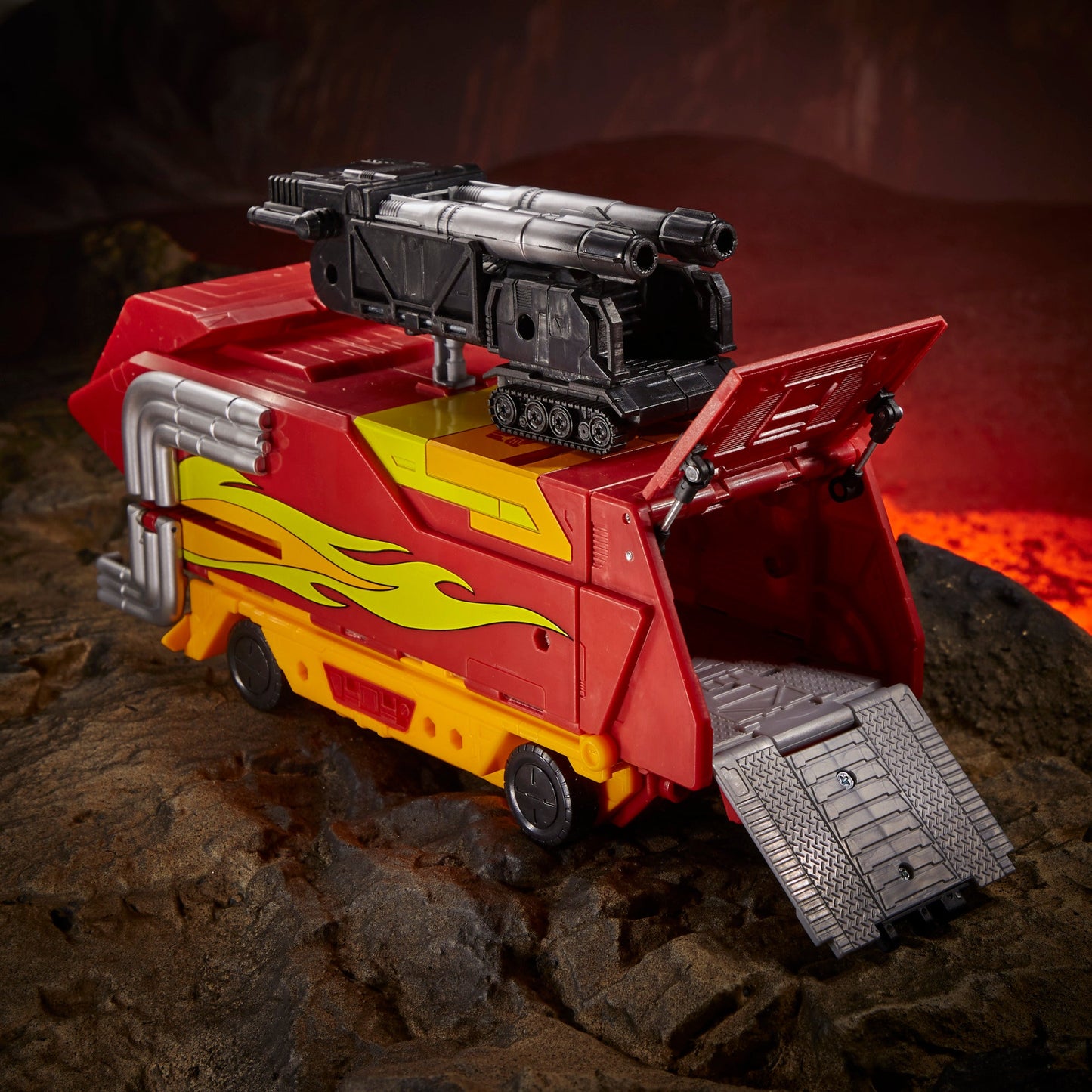 Transformers Toys Generations War for Cybertron: Kingdom Commander WFC-K29 Rodimus Prime with Trailer Action Figure,