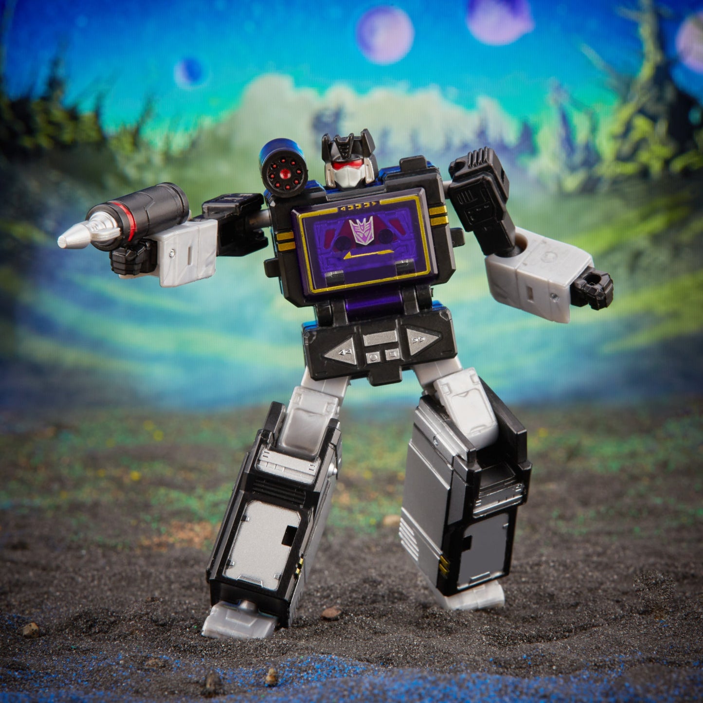 Transformers Legacy Evolution Soundblaster  Core Class