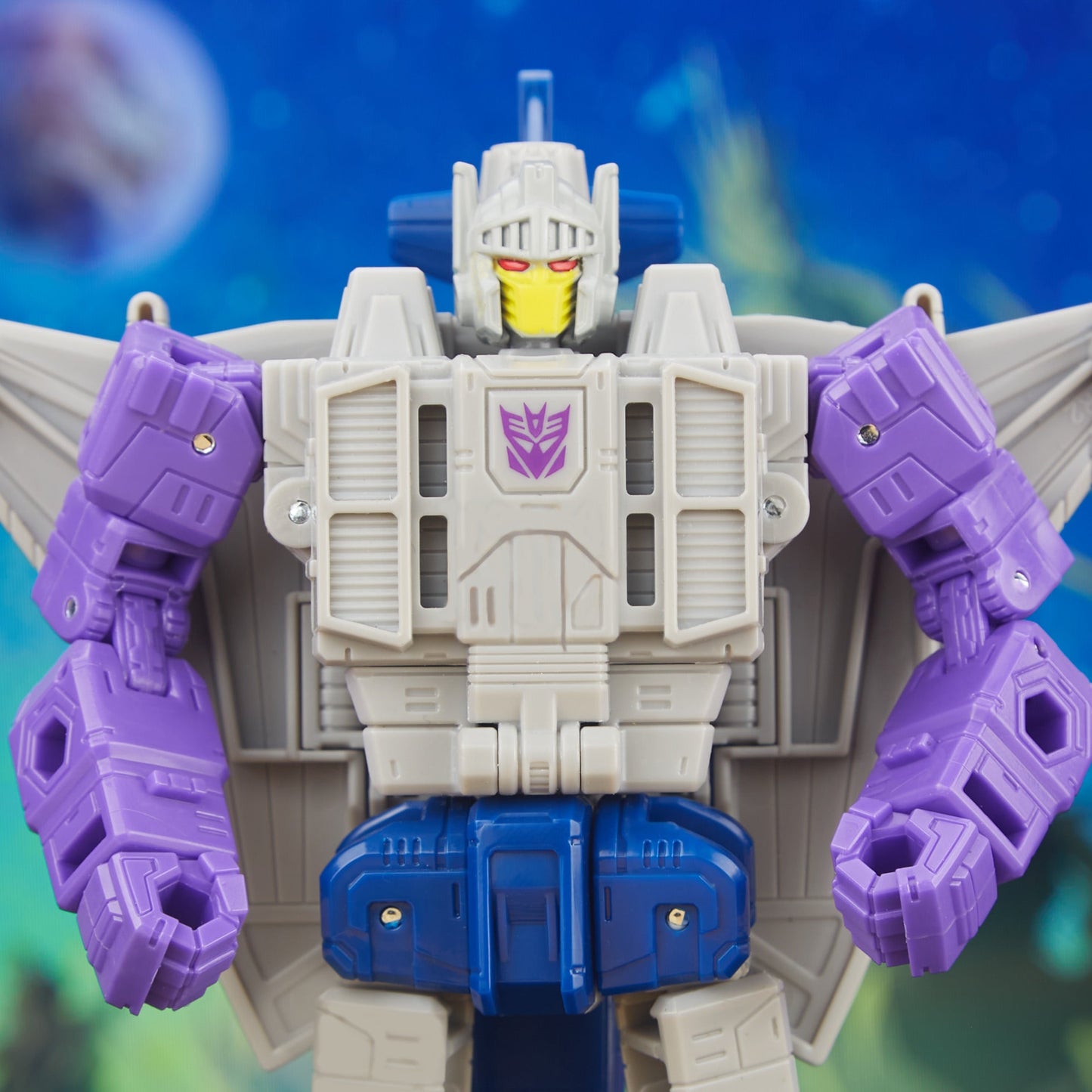 Transformers Legacy Evolution Needlenose  - DELUXE class