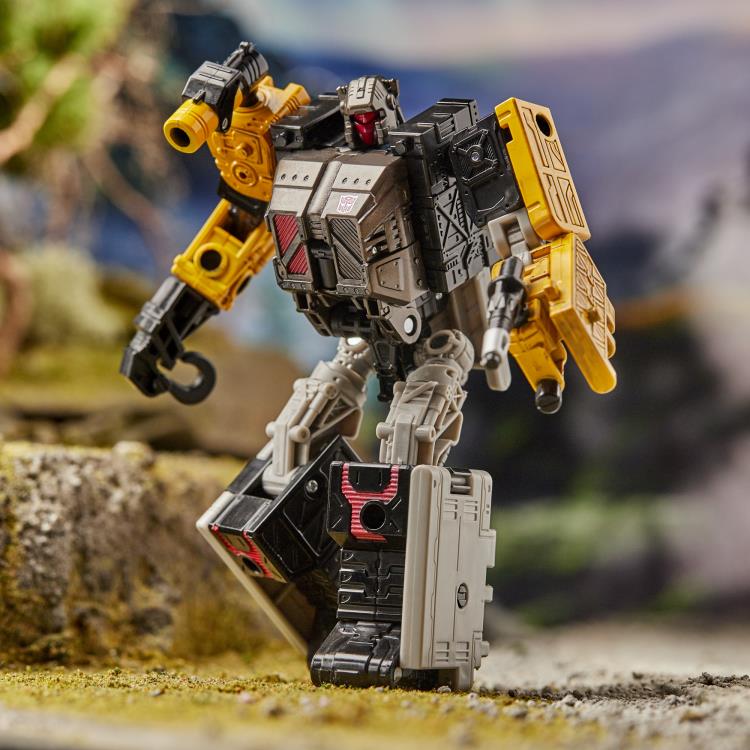 Transformers War for Cybertron: Earthrise Deluxe Ironworks