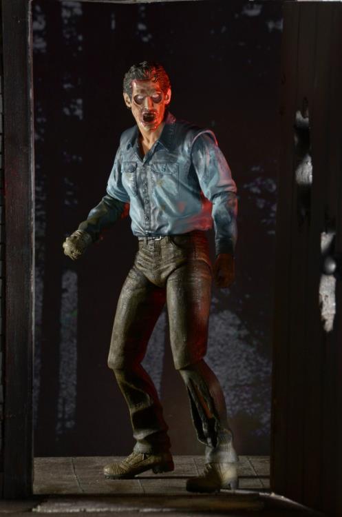 NECA Evil Dead 2 Ultimate Ash 7 Inch Action Figure