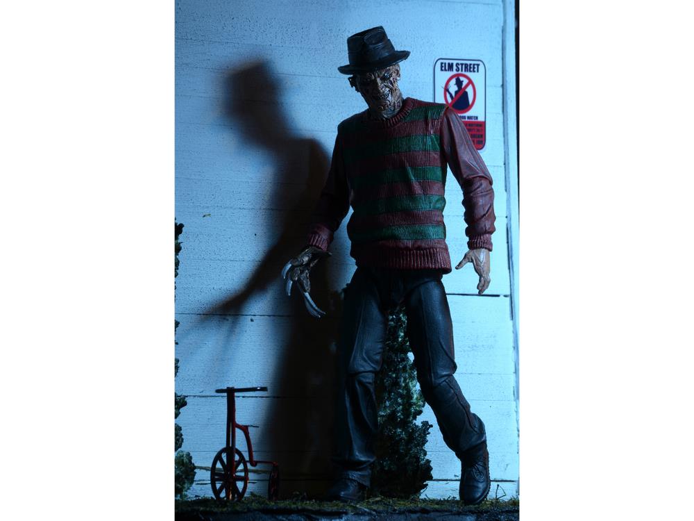 A Nightmare On Elm Street Ultimate Freddy Krueger