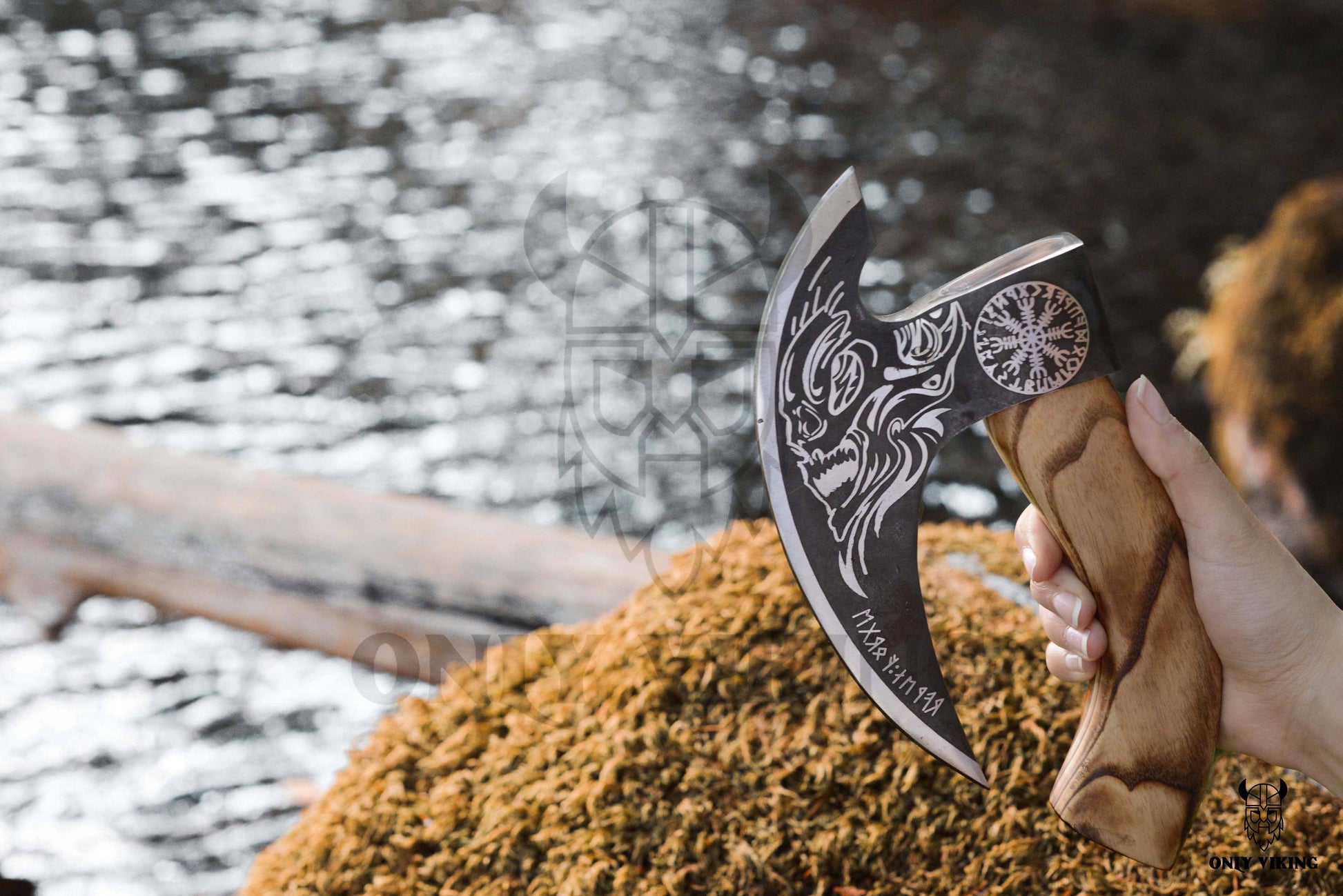 Pizza Cutter Axe & Leather Axe Sheath | OnlyViking