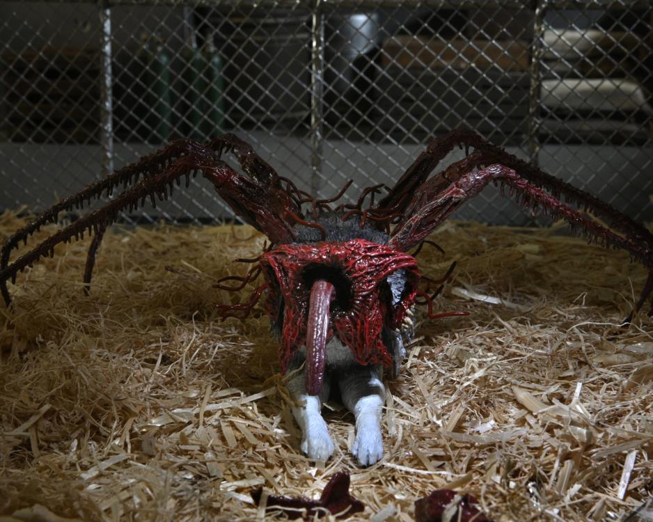 The Thing Ultimate Dog Creature Set