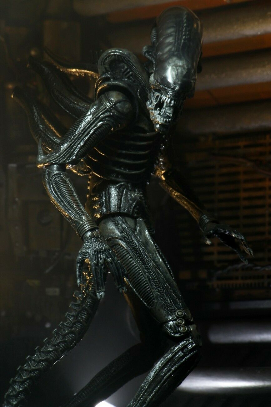 NECA Alien 40th Anniversary Series 3 7" Action Figure - Xenomorph "Alien"